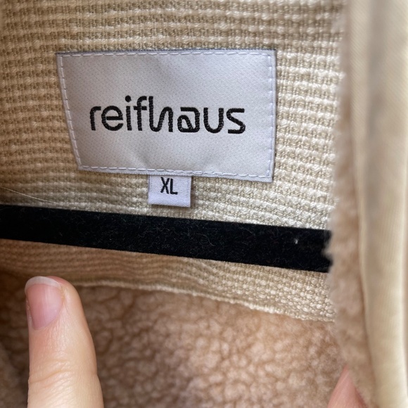 Reifhaus Vest - Picture 6 of 6